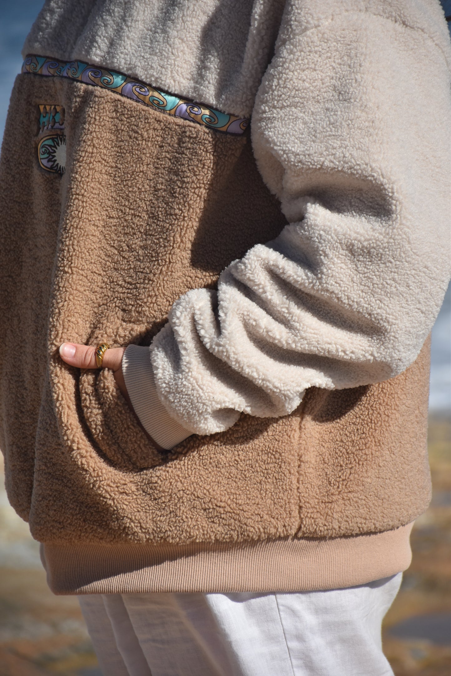 SUNDAZE QUARTER ZIP SAND