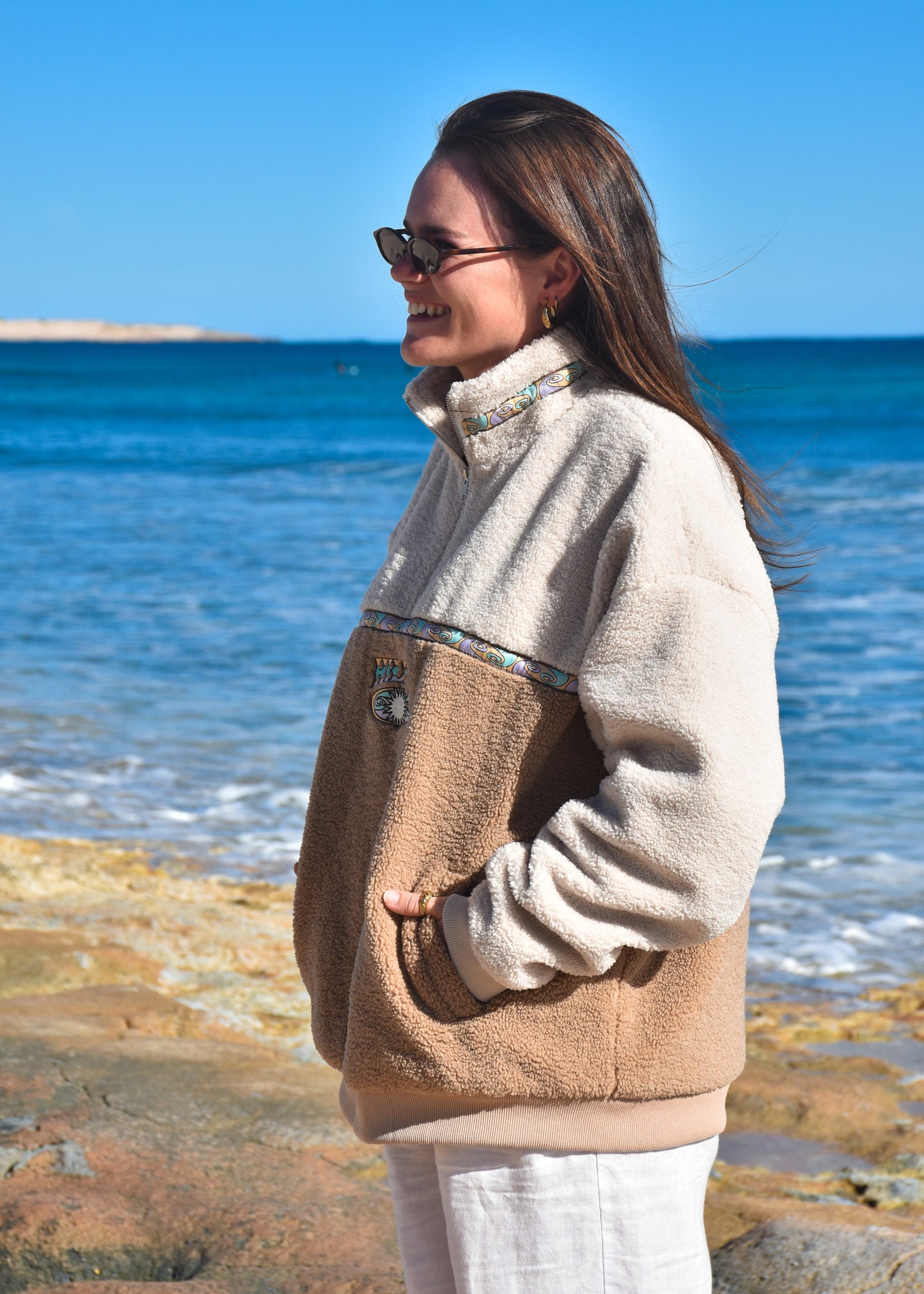 SUNDAZE QUARTER ZIP SAND