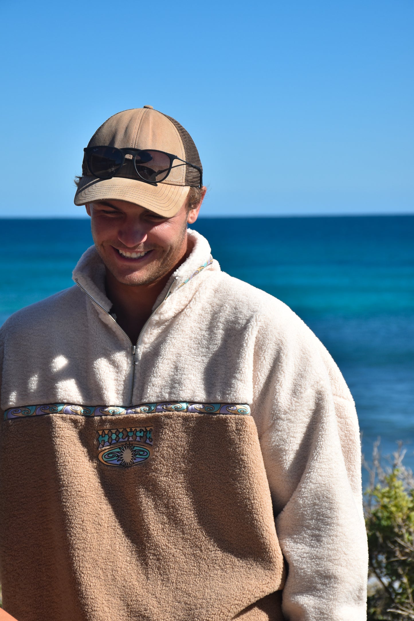 SUNDAZE QUARTER ZIP SAND