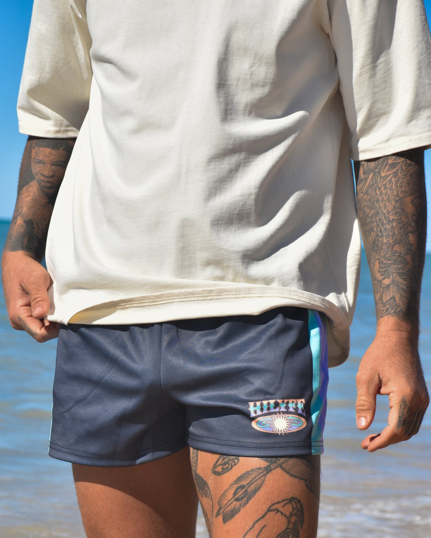 SUNDAZE SHORTS CHARCOAL