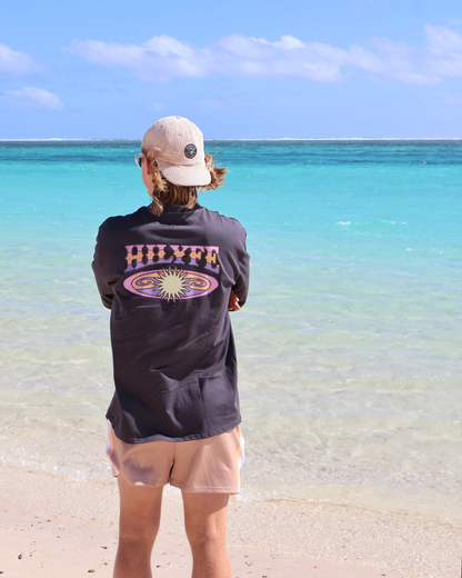SUNDAZE SHORTS SAND