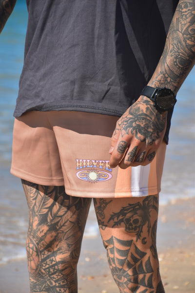 SUNDAZE SHORTS SAND